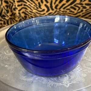 Vintage Anchor Hocking Ovenware Cobalt Blue Glass Mixing Bowl 1.5 QT